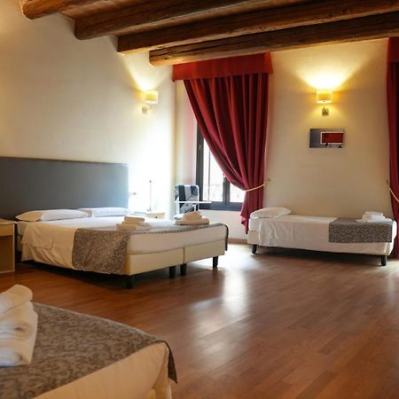 Honey Rooms Ferrara Dış mekan fotoğraf
